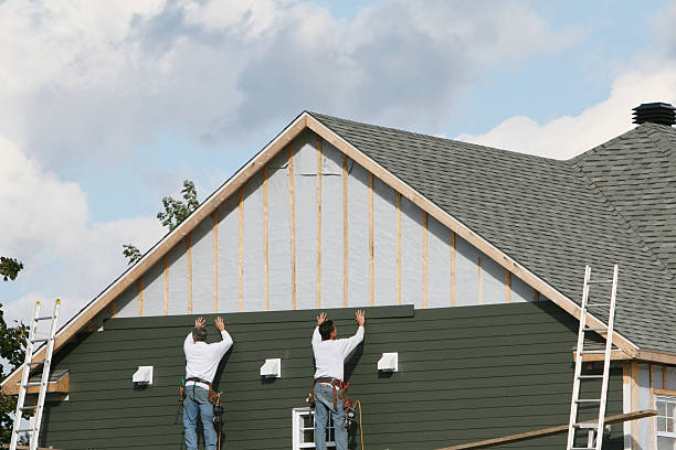 Professional Siding Contractor technician working in Quinton, VA